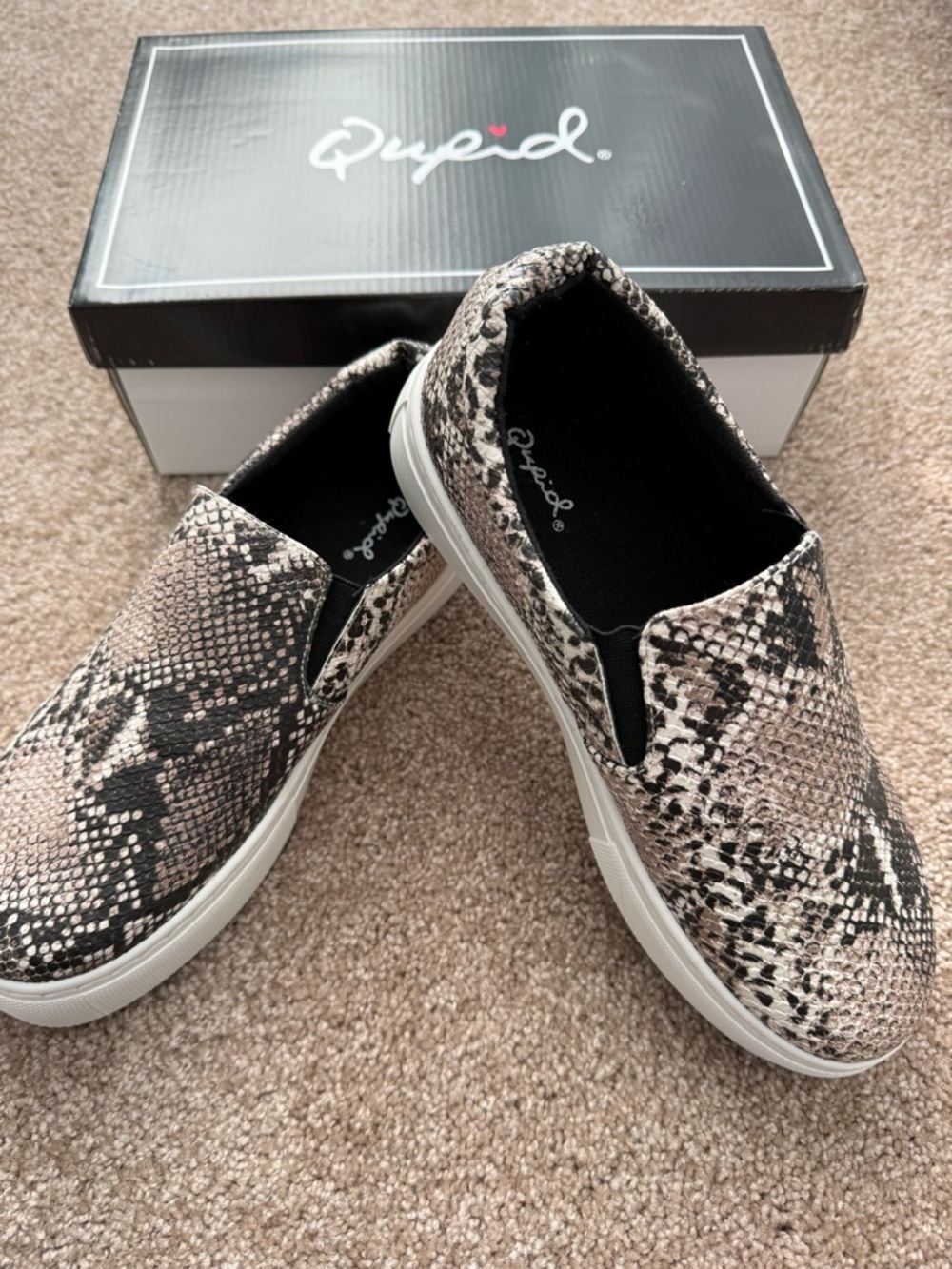 Qupid Beige and Black Snake-Print Slip-On Sneakers